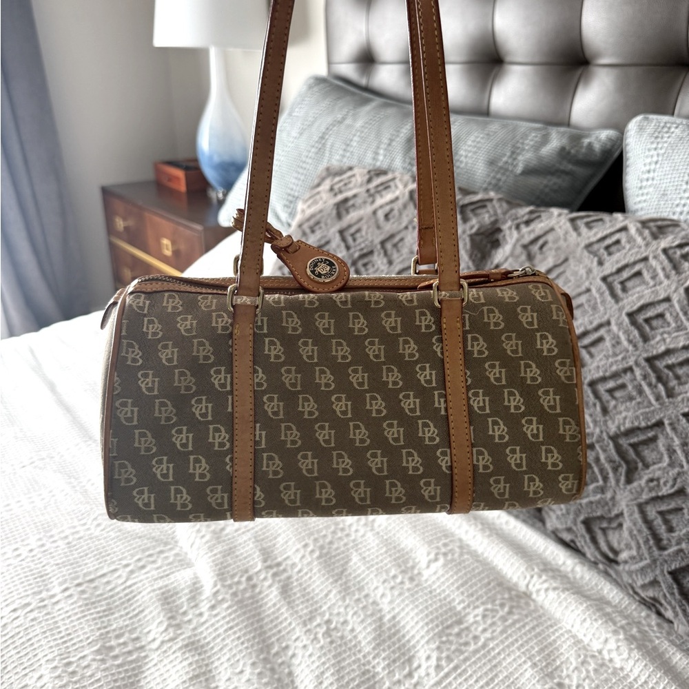 Dooney & Bourke